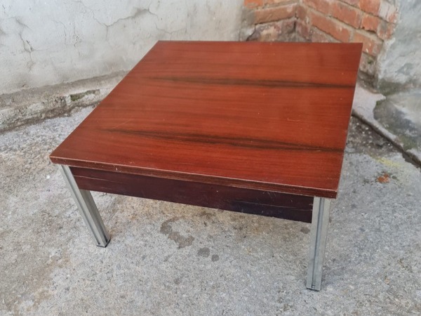 mesa centro baja metal madera 1u